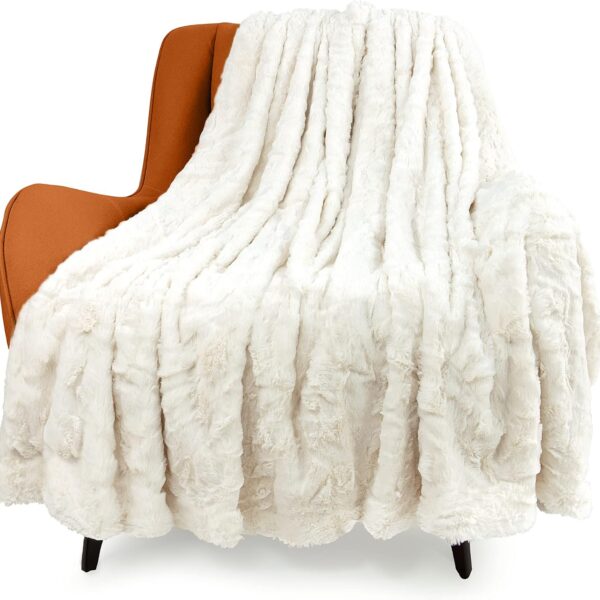 Faux Fur Luxury Throw Blanket,Double Side Soft Fluffy Shaggy Fuzzy Blanket for Couch Sofa Bed (Cream, Throw)