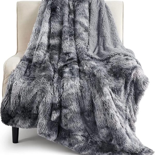 Fluffy Fuzzy Faux Fur Throw Blanket, Soft  Fleece Cozy Gifts for Women, Grey Room Decor for Men Plush Blanket for Couch Bed, Thick Warm  Gifts for Girls Boys Teenages